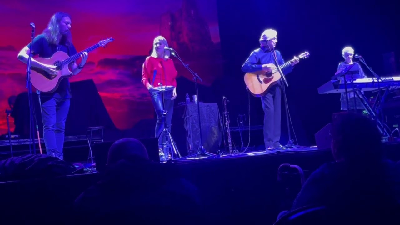 JUSTIN HAYWARD Perform LIVING FOR LOVE Brand-New Song at Plaza Live in Orlando, FL February 3, 2023