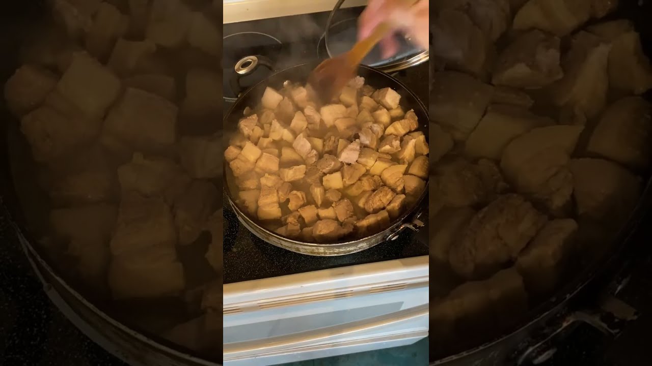 Making pork rinds 😋😋😋