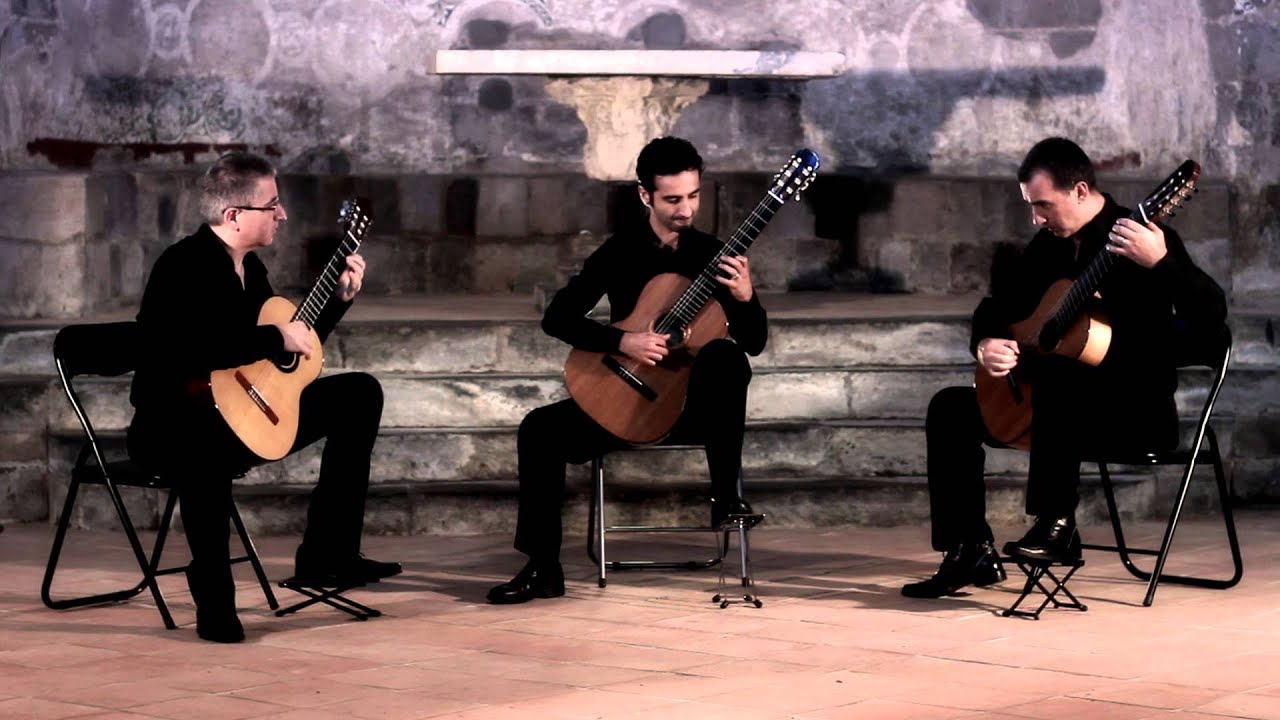 CampanusGuitarTrio plays Domenico Scarlatti - Sonata K96