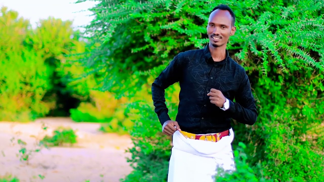 dhaanto cusub oo bilaa music ah laxanka codka iyo ereyaduba waa abwan bishaar wadani