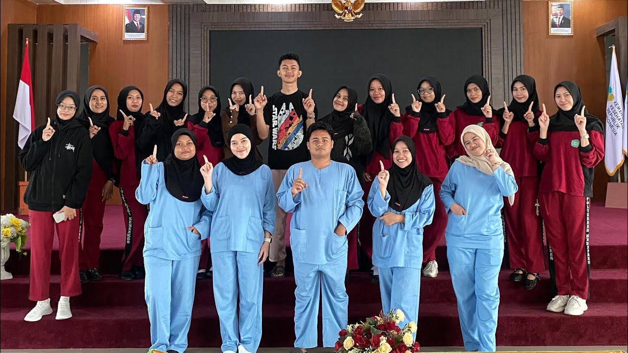 KEPERAWATAN GERONTIK (TERAPI KOGNITIF/SENAM OTAK PADA LANSIA) kelompok 1