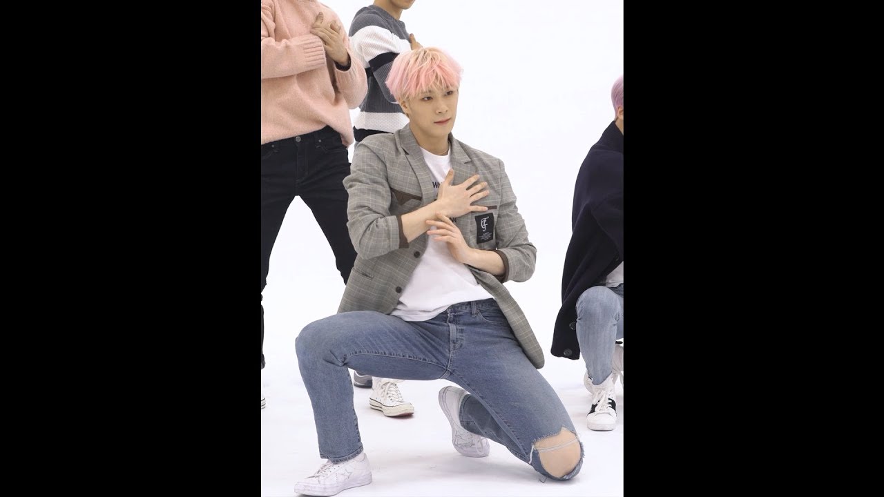 [1theK Dance Cover Contest] ASTRO(아스트로) _ Moon Bin(문빈 직캠ver)