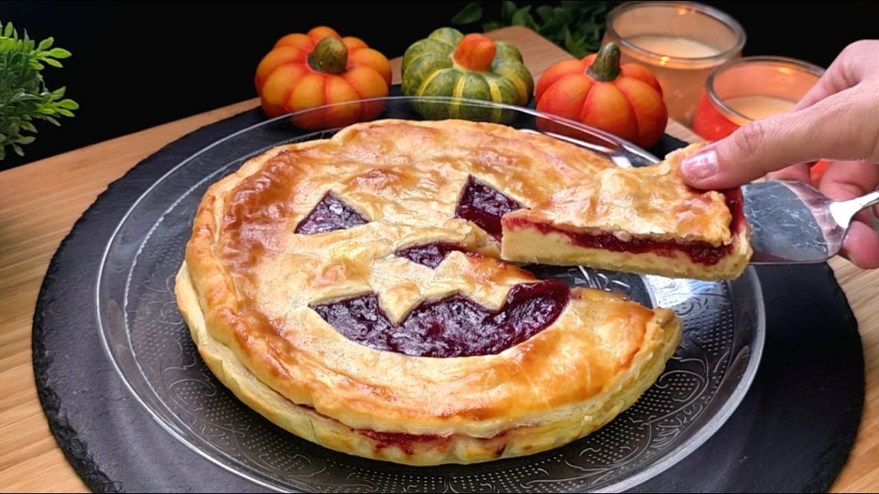 Hast du Bl&auml;tterteig? Besser als jeder K&uuml;rbis, geniale Halloween-Kuchen ist in 10 Minuten im Ofen!