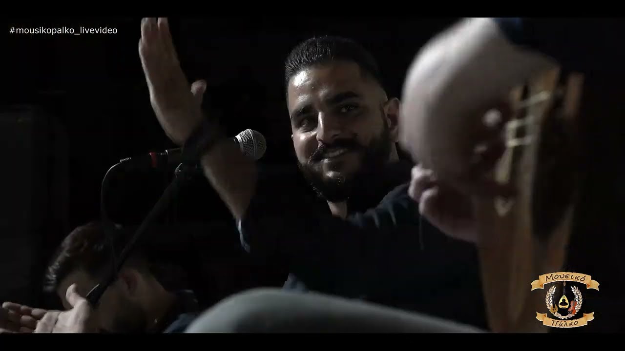 &Alpha;&nu;&tau;ώ&nu;&eta;&sigmaf; &Kappa;ό&kappa;&kappa;&iota;&nu;&omicron;&sigmaf; ~ &Kappa;&alpha;&iota; &pi;&epsilon;&nu;&tau;&alpha;&kappa;ό&sigma;&iota;&alpha; &phi;&omicron;&nu;&iota;&kappa;ά/&Sigma;ί&delta;&epsilon;&rho;&alpha; &delta;&epsilon;&nu; &mu;&epsilon; &sigma;&tau;έ&nu;&omicron;&upsilon;&nu;&epsilon;