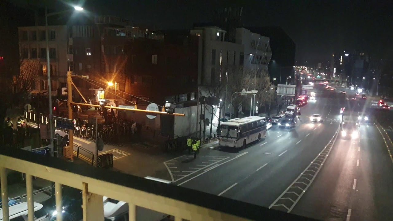 한남동이 들썩들썩.