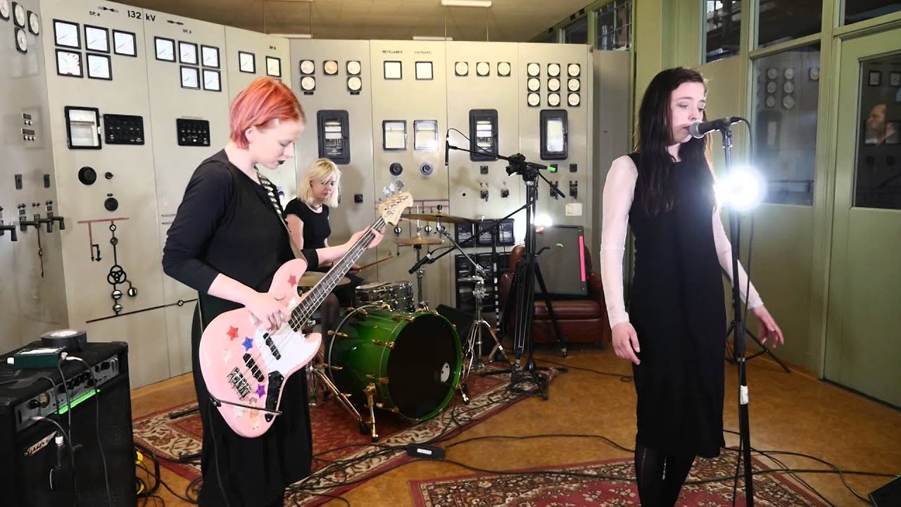 Kælan mikla - Mánadans (Live on KEXP)