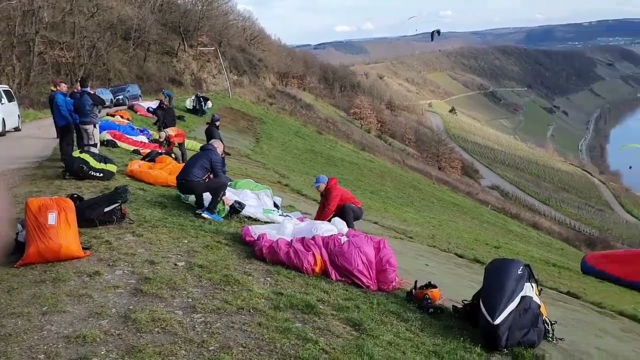 18 03 23 In Klüsserath Mosel ist die Hölle los !!