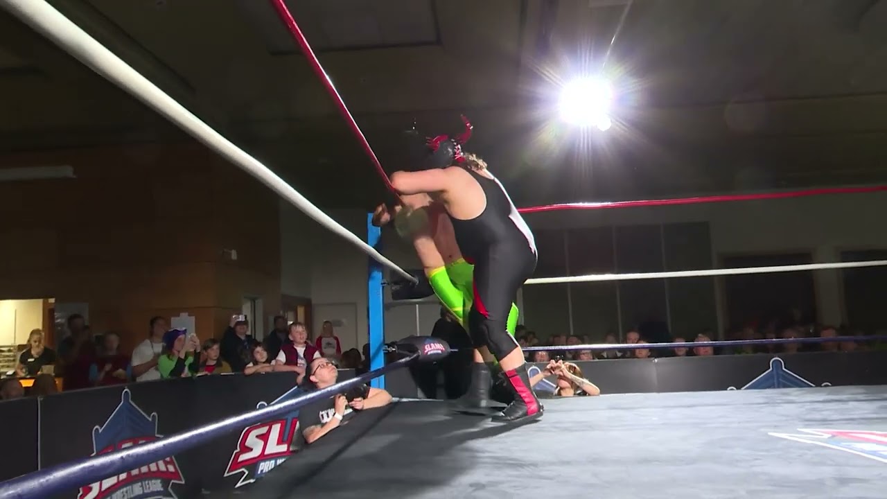 BONUS MATCH - Super Bison vs Hugh Beauty