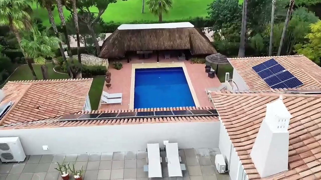 Moradia Propriedade Exclusiva no Algarve | Luxo, Privacidade e Vista Golfe