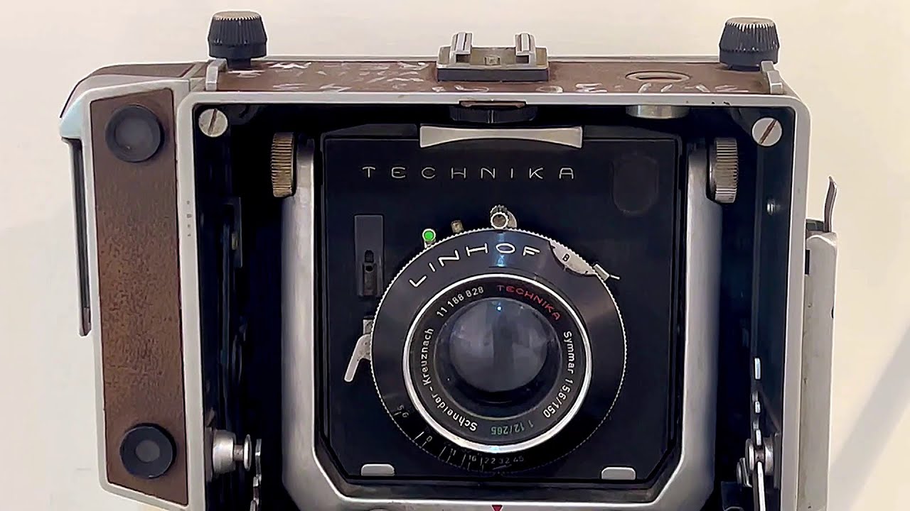 Rollieflex TLR ground Camera