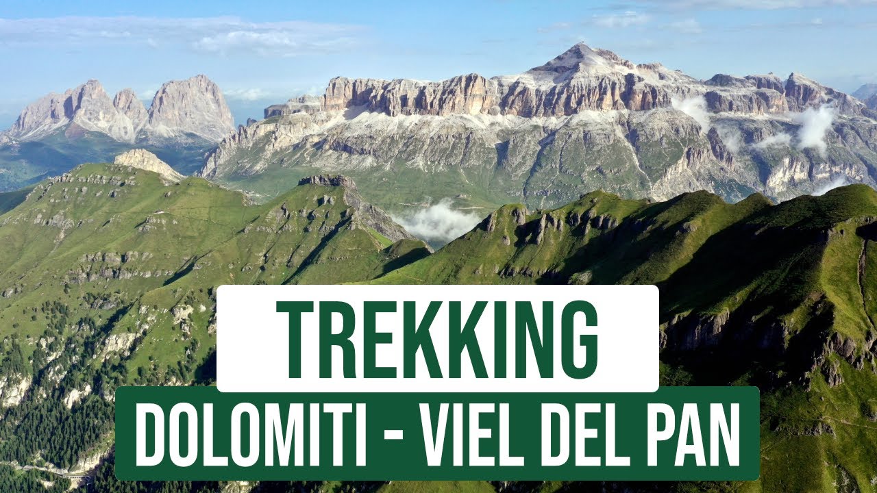 Dolomiti | Sentiero Viel del Pan guardando la Marmolada e il Gruppo del Sella.