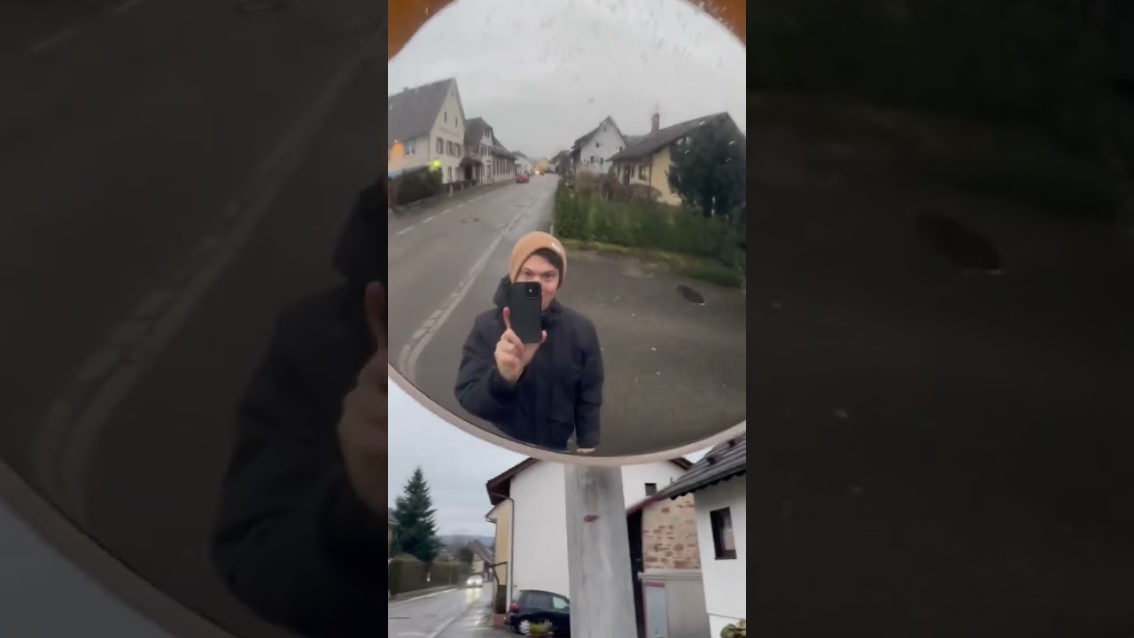 Funny mirror Trick #mirror #trick #funny #traffic #effect