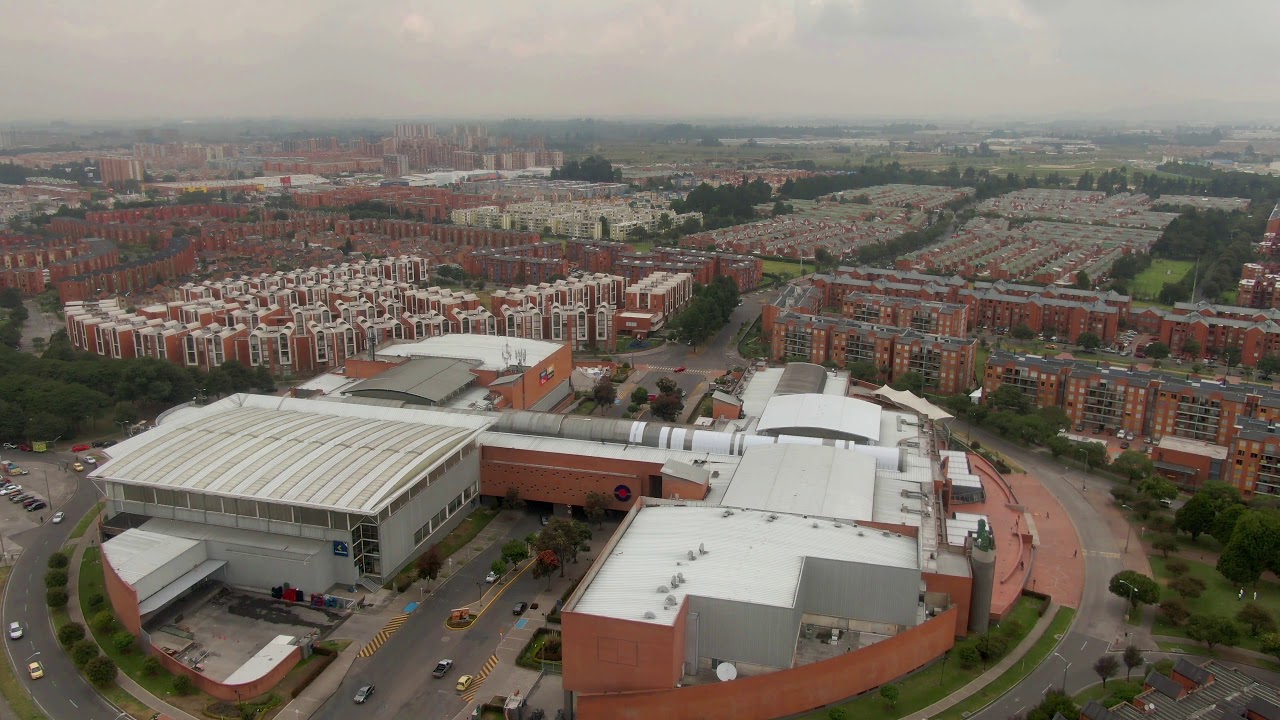VOLANDO EN DRONE 4K-  BOGOTA- CIUDADELA COLSUBSIDIO - DISEÑO Y URBANISMO- COLOMBIA