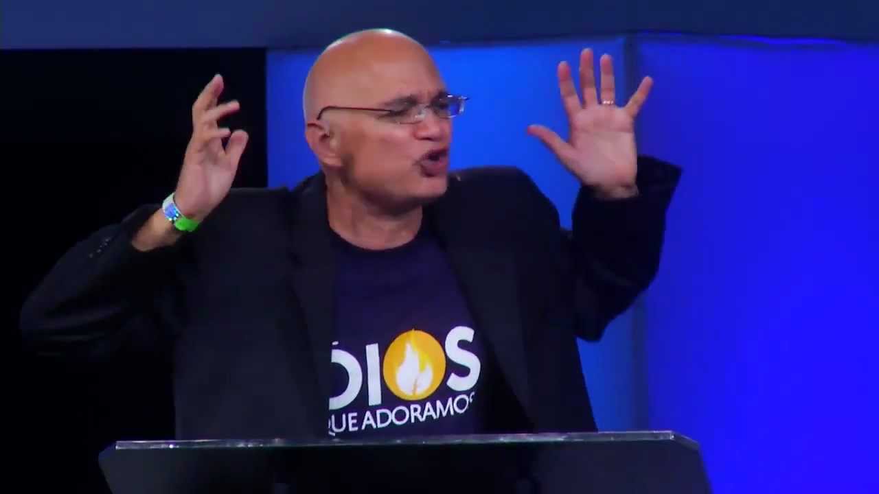 El Dios Que Se Revela a Sí Mismo - Pastor Salvador Gómez Dickson