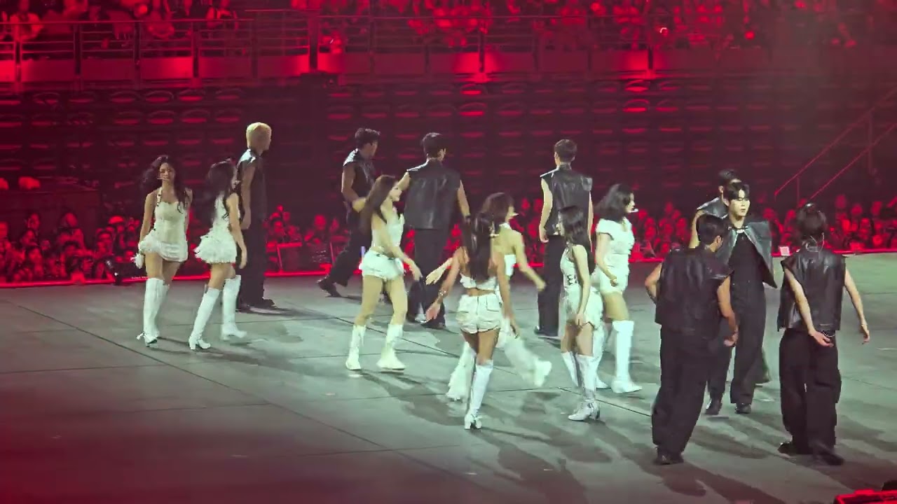 Twice Sydney Day 1 20251101 192950