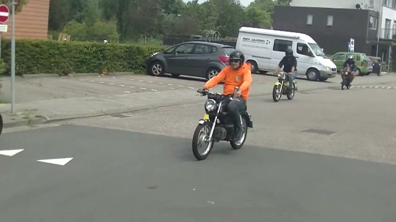 Zomerspektakel Maasdijk juli 2025 brommerrit retour