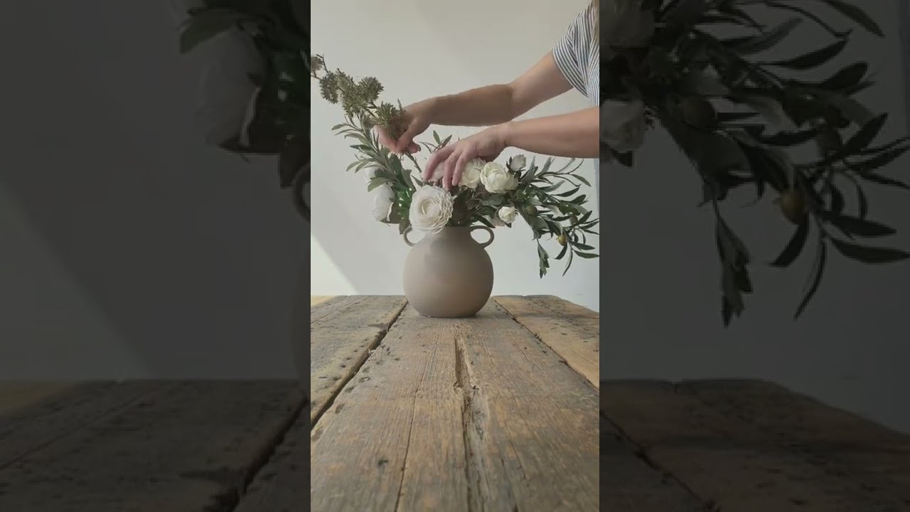 How to Create a Fall Flower Arrangement ? DIY with Olive Branch