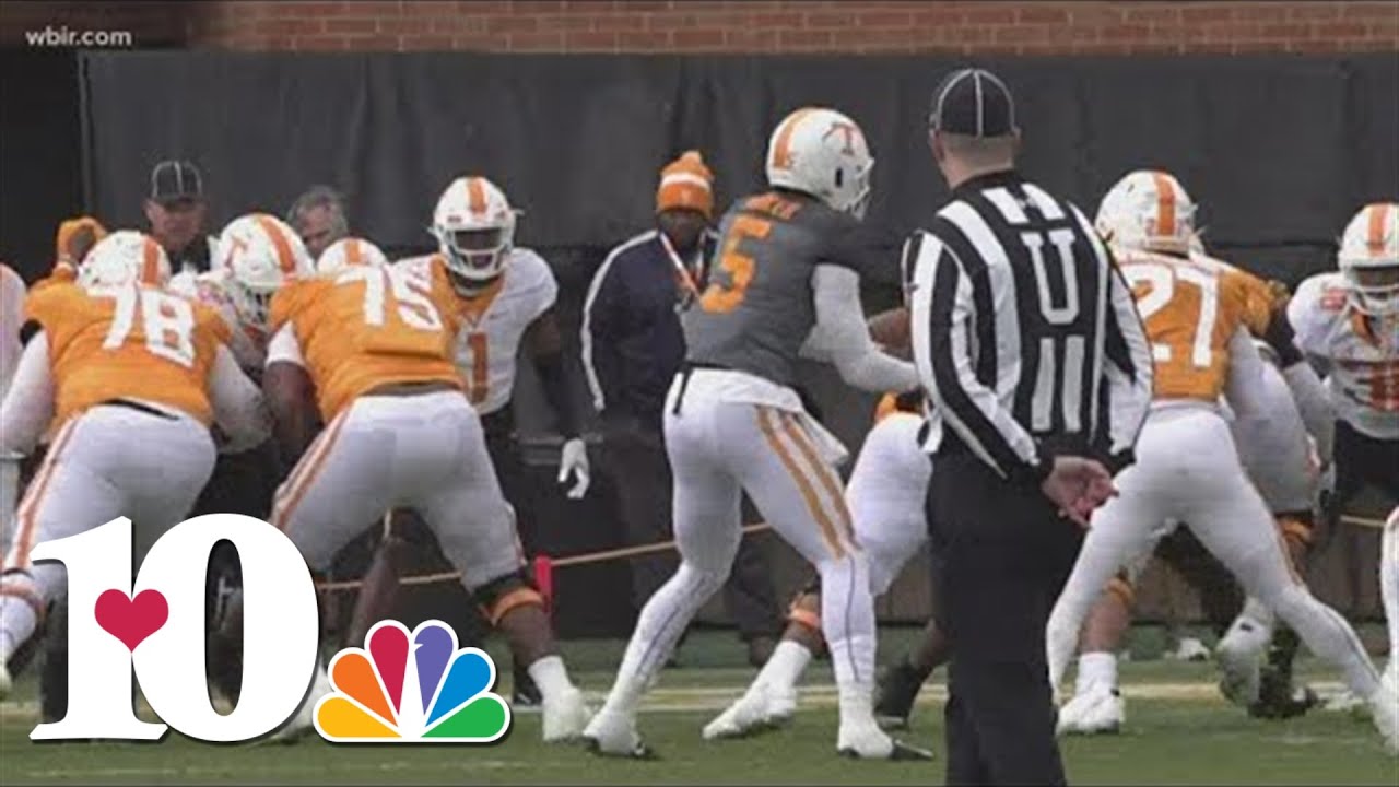 Hooker throws a touchdown pass, Vols' defense scores three TDs in spring scrimmage