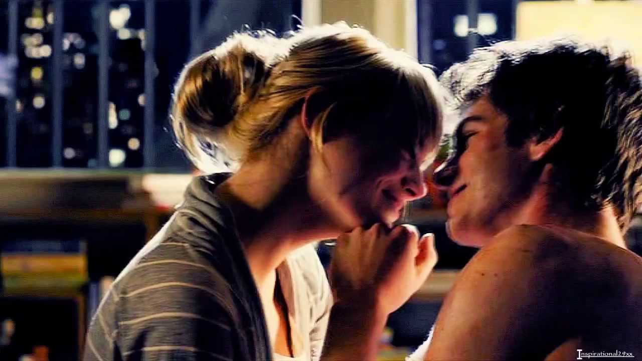 • Peter & Gwen ll 'Cause it's like you're my mirror