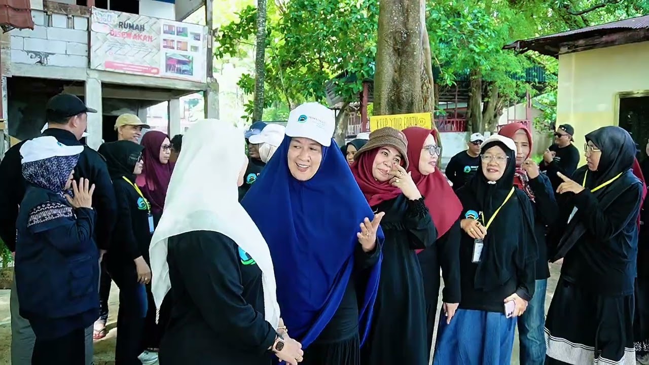 Tadabbur alam keluarga besar Prima Unggul di Pulau Samalona 150226