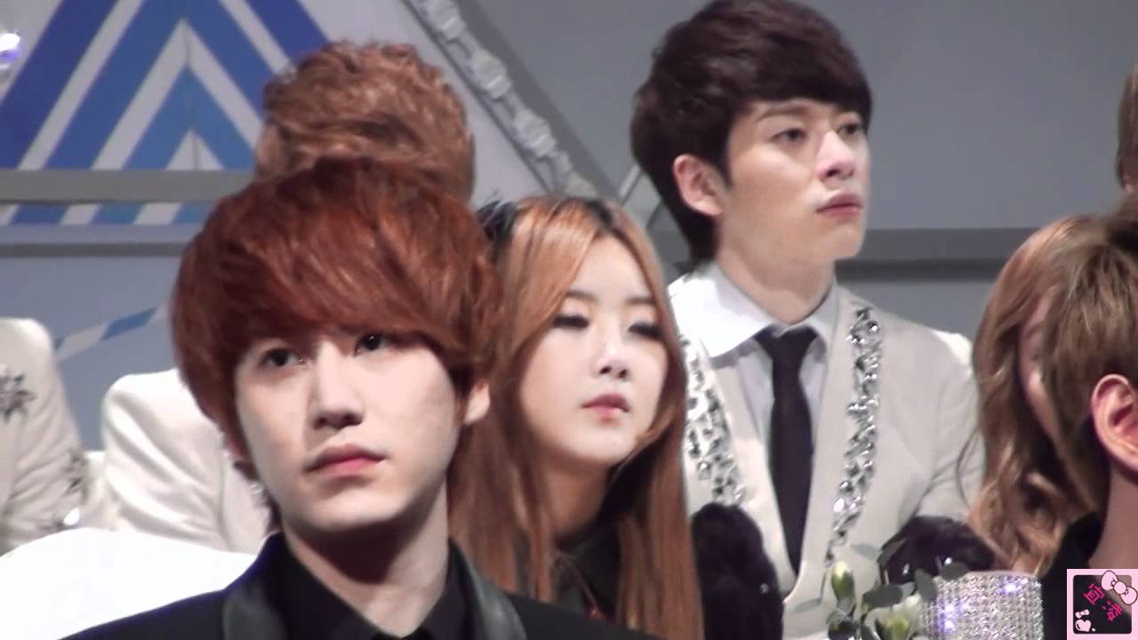 [HD Fancam] 111229 (Kyuhyun Focus) During BE MY BABY & STEP (SBS Gayo Daejun)