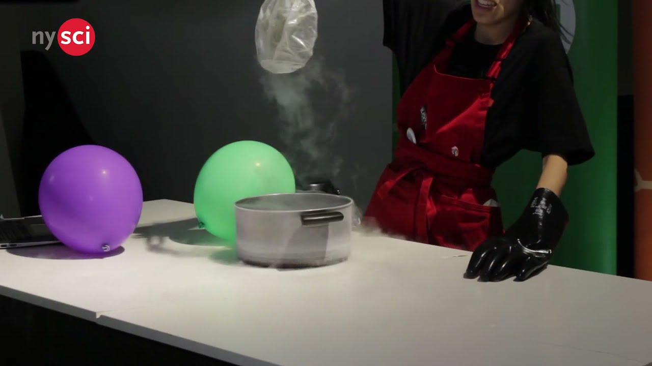 Shrinking Balloons! (Cool Chemistry Demonstration)