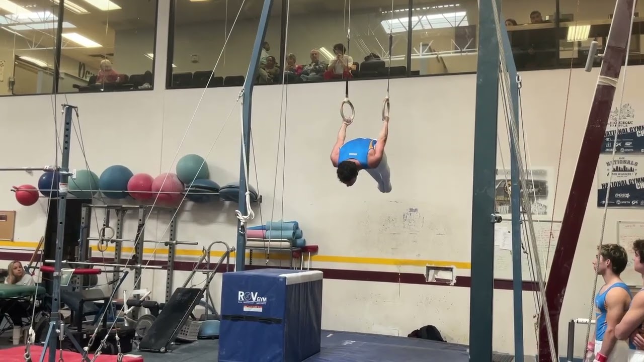 Evan Leach Rings Western Regionals 2026