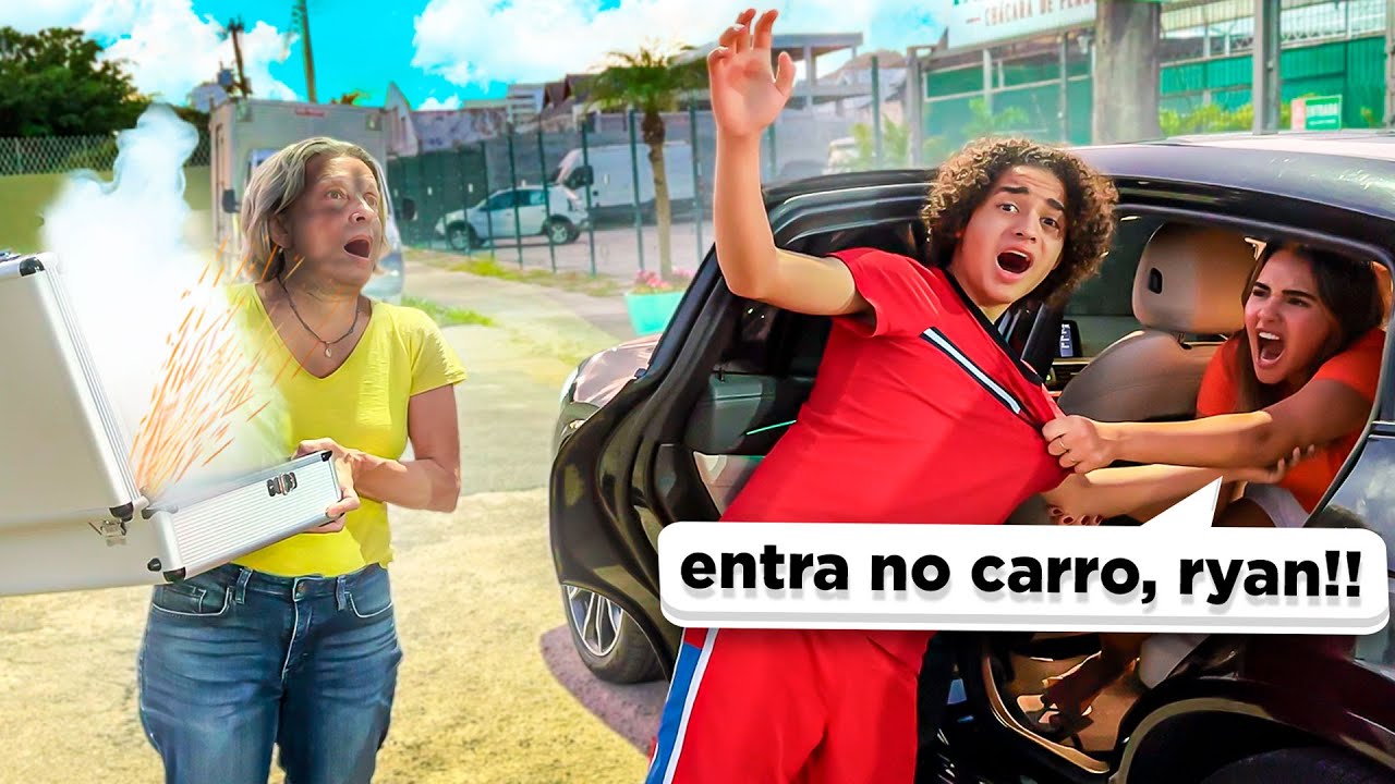 A VELHA ESTRANHA SE DEU MAL - PEGAMOS O RYAN