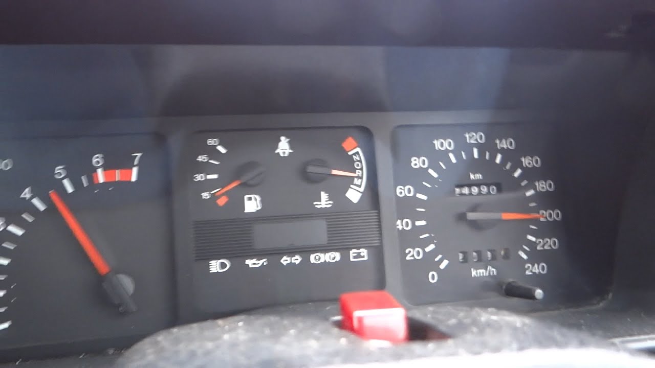 200+ km/h in a Ford Sierra 3.0 LX