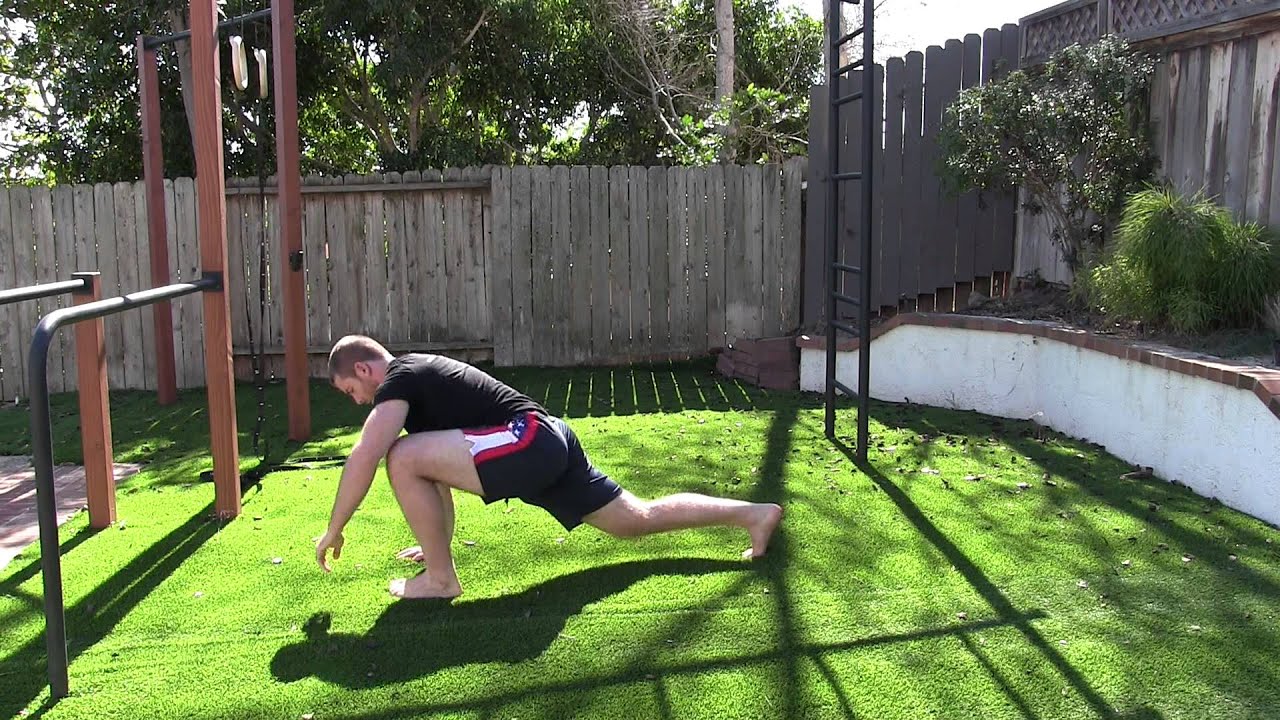 5 Minute Flow: The Deep Lunge