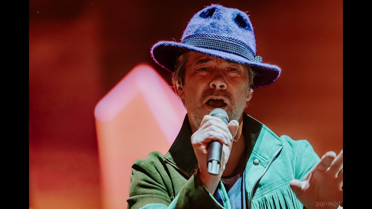 Jamiroquai "Little L". New version with extra melody and better, richer, more dance pop flavor. 2025