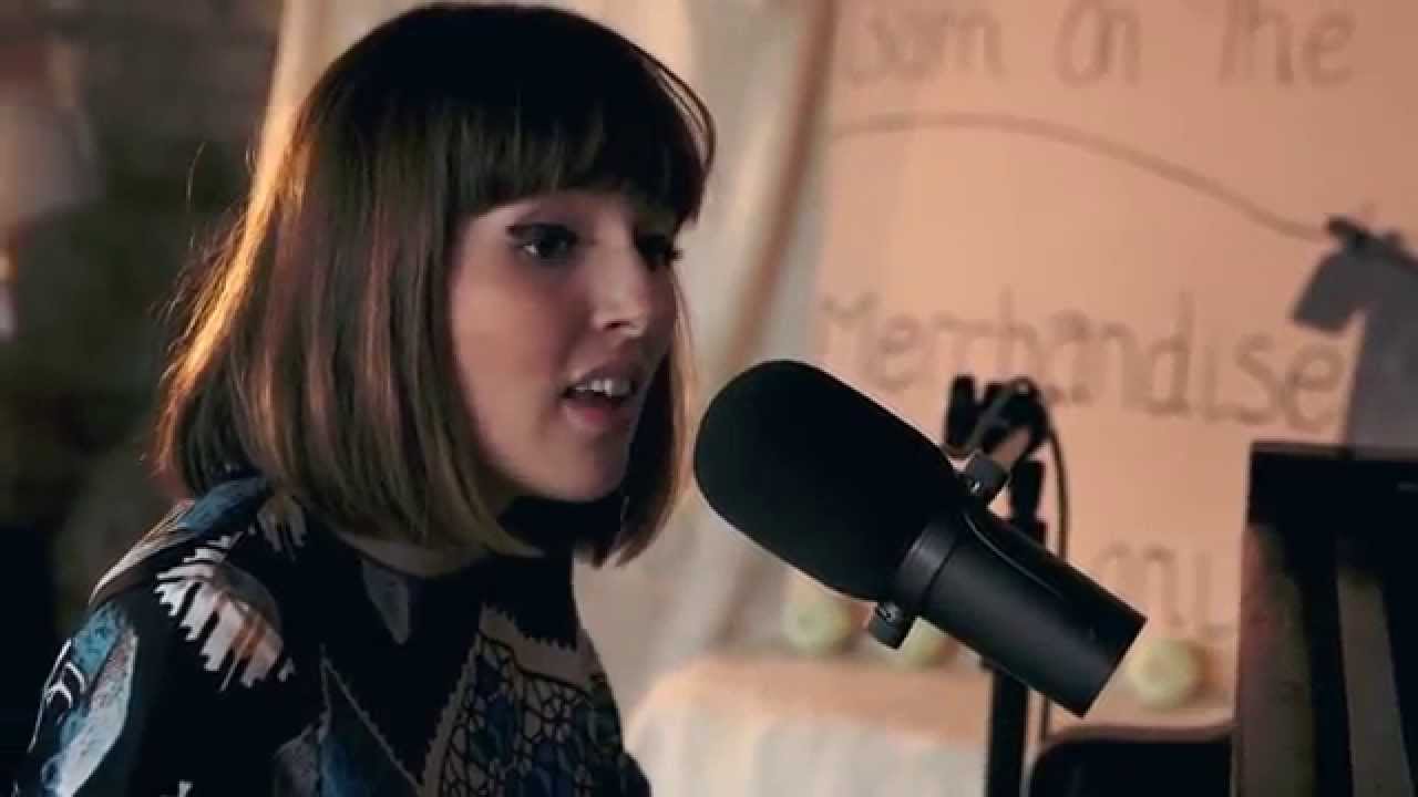 Layla - Smokestacks -- Barn on the Farm Sessions