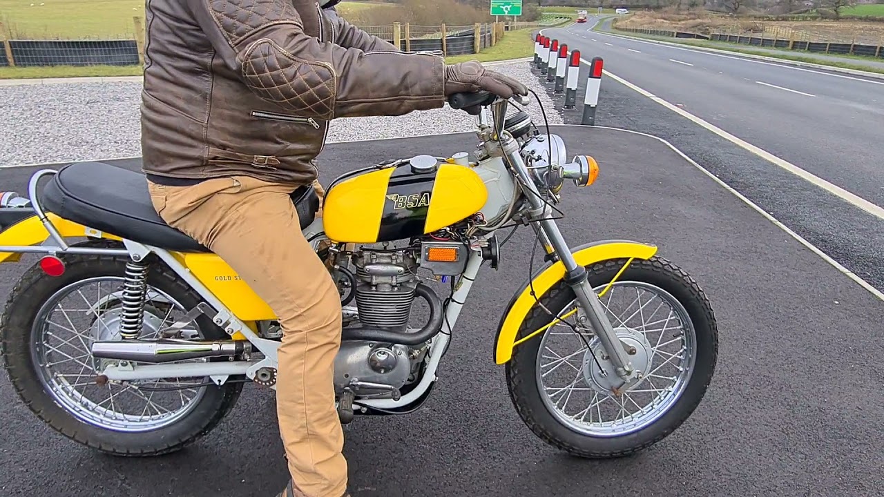 1972 BSA B25 SS GOLD STAR TEST RIDE.