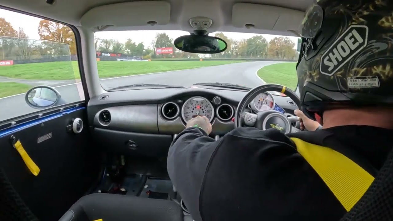 Mini cooper s R53 track day at brands hatch , @trackobsession8512