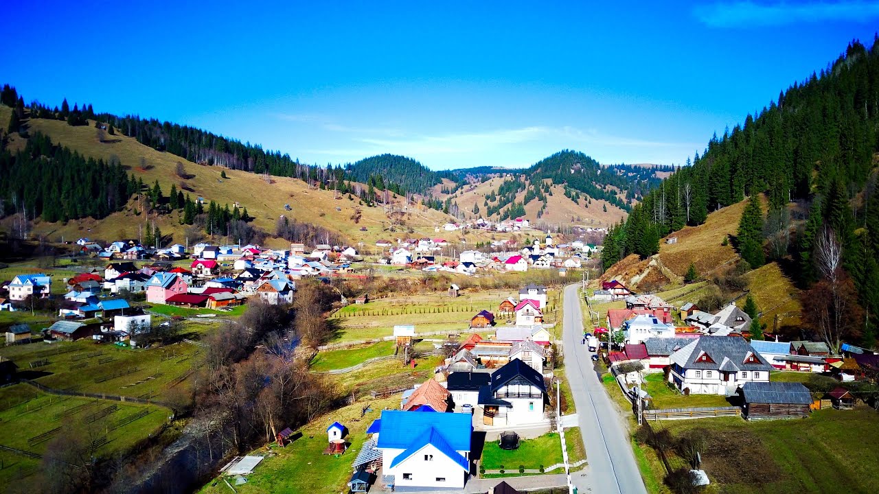 Hai in Bucovina . Un scurt popas la Botus