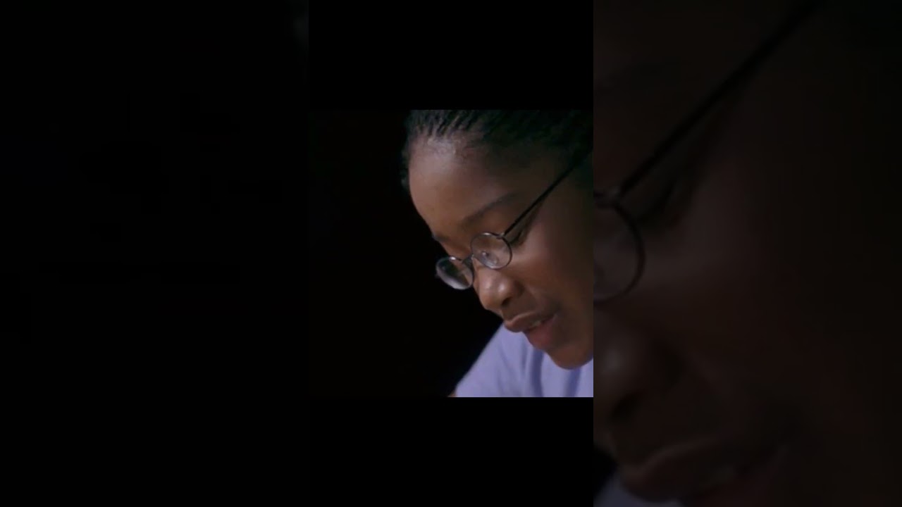Qu'est ce que c'est ?  | AKEELAH |Concours d'épellation | Le film (SHORT) | ÉPELLE MOI BIEN (Bénin)