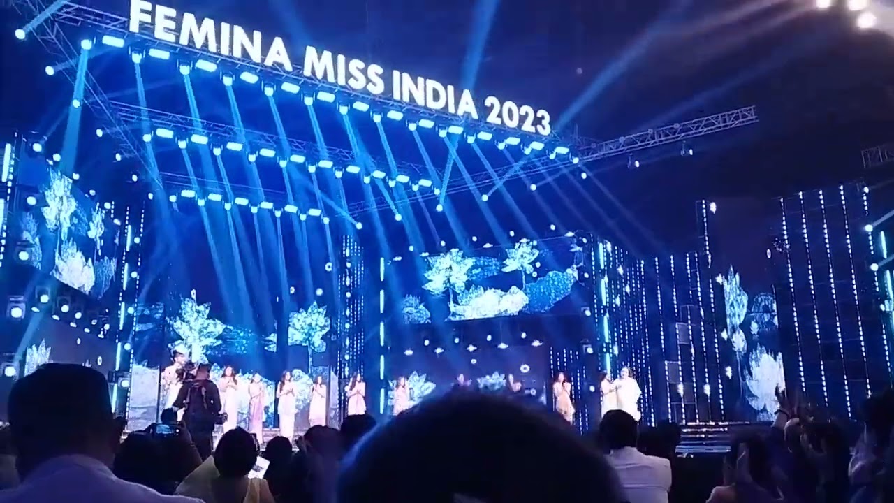 #feminamissindia2023 #fashiondesigner #robertnaorem #rampwalk #starstuddedevent #glamourindia