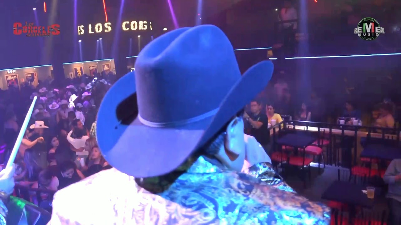 LOS CORCELES  DE LINARES ( EN VIVO) - Los viejitos , la vaquilla y el tacon ( exitos))