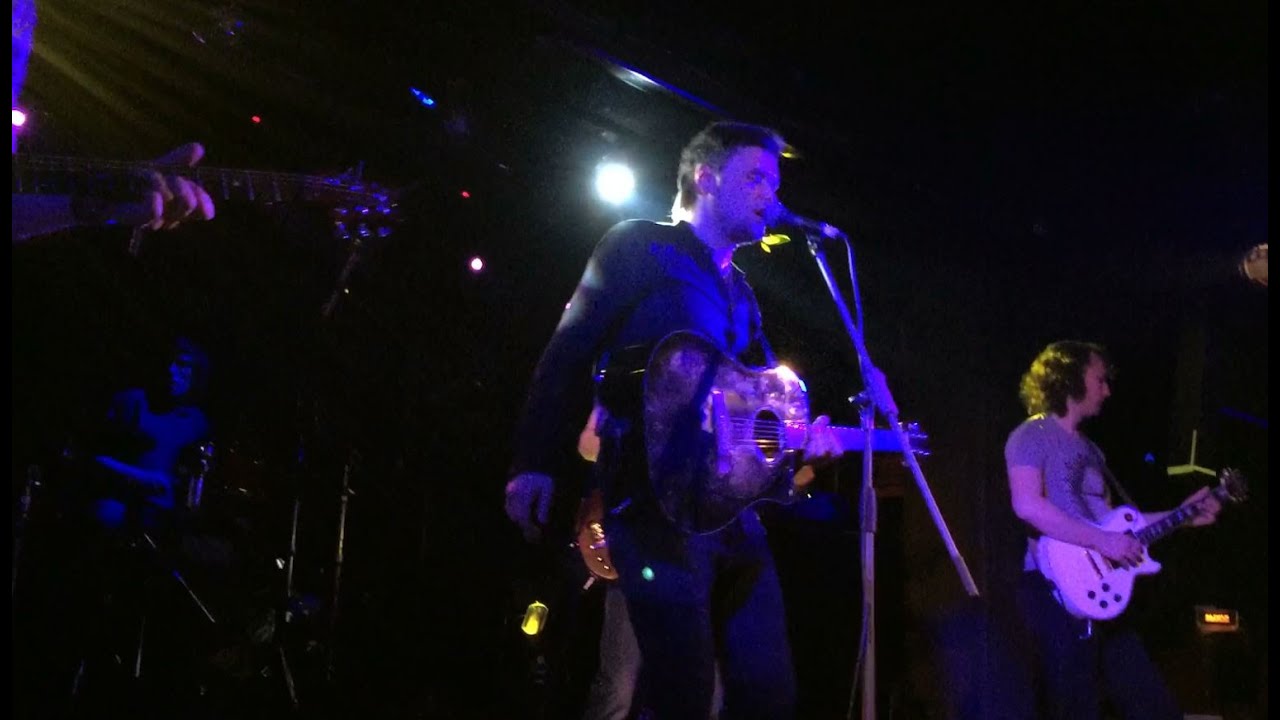 Саша Ронин - Не разрывая круга (live in Phoenix club spb) 20.03.2015