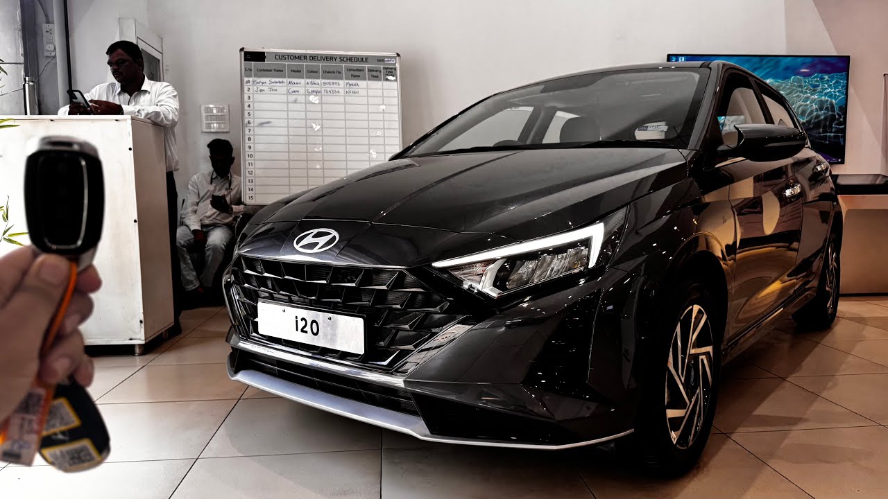 2025 Hyundai i20 Asta (O) Top Model @ ₹ 11 lakh | Review