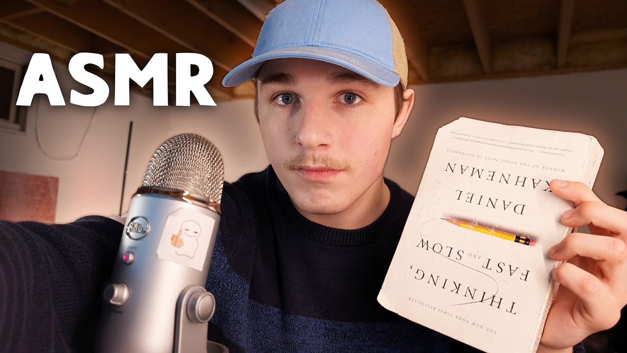 ASMR-видео: чтение книги и размышления о моей любимой книге.
