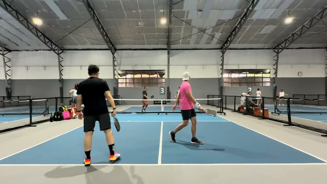 @PickleballHub: Lorenz/Dino vs. Joey/Rod game 1