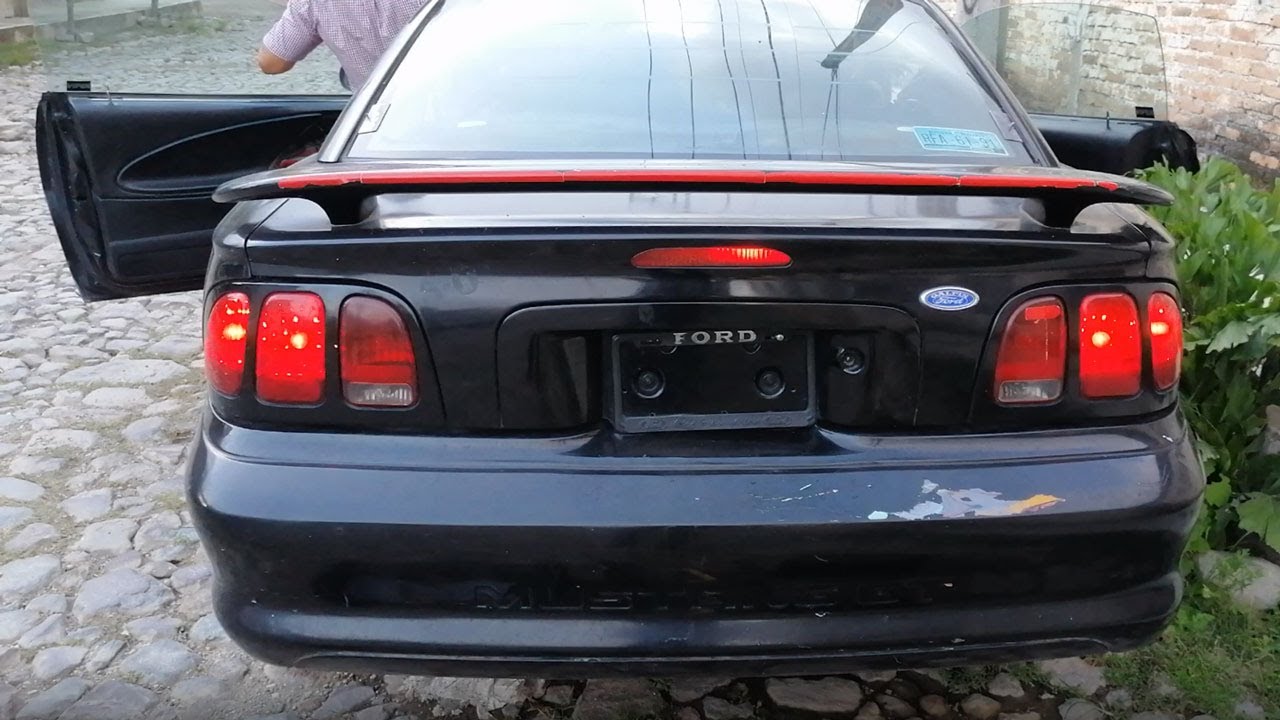 Como reparar las luces de freno STOP | Mustang SN95 | Mustang 1994 alto