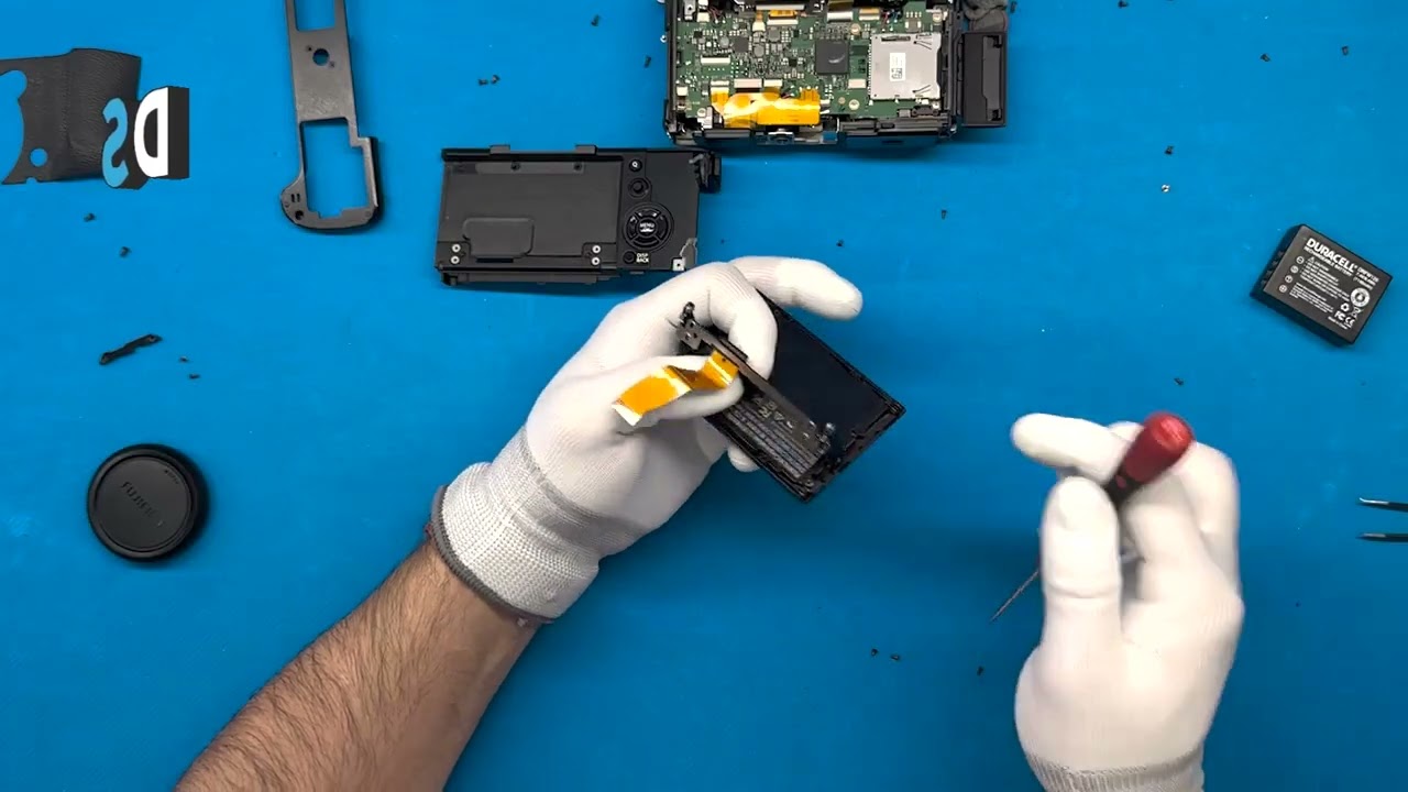 How to repair Fujifilm camera X-T3 - Exchange LCD assy