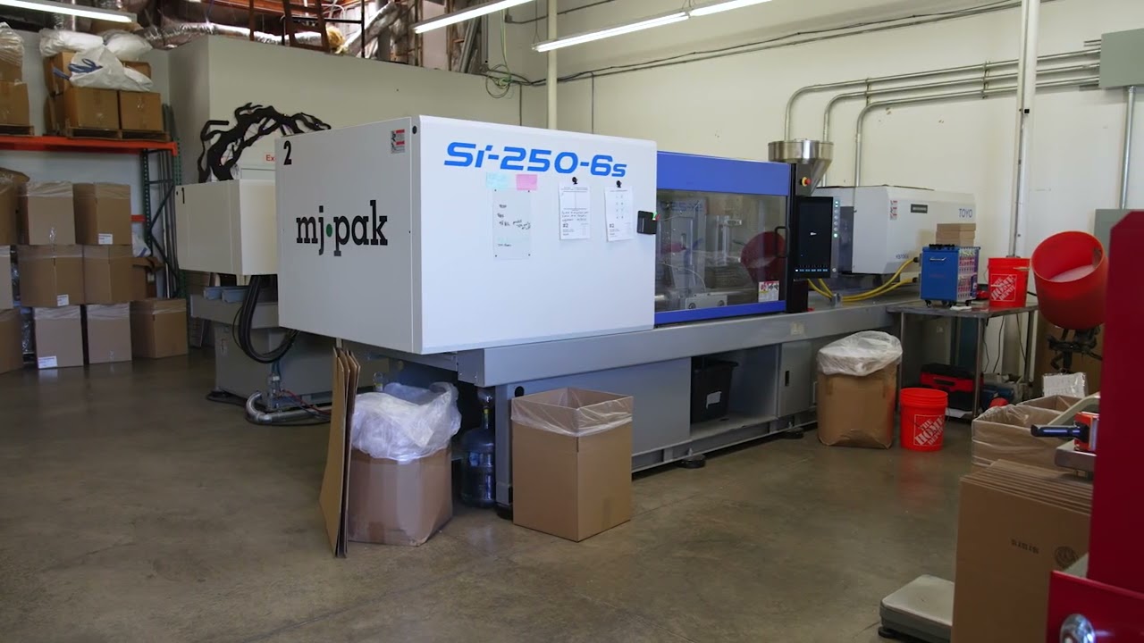 Plastoker Plastic injection molding service, contract manufacturing & retail packaging