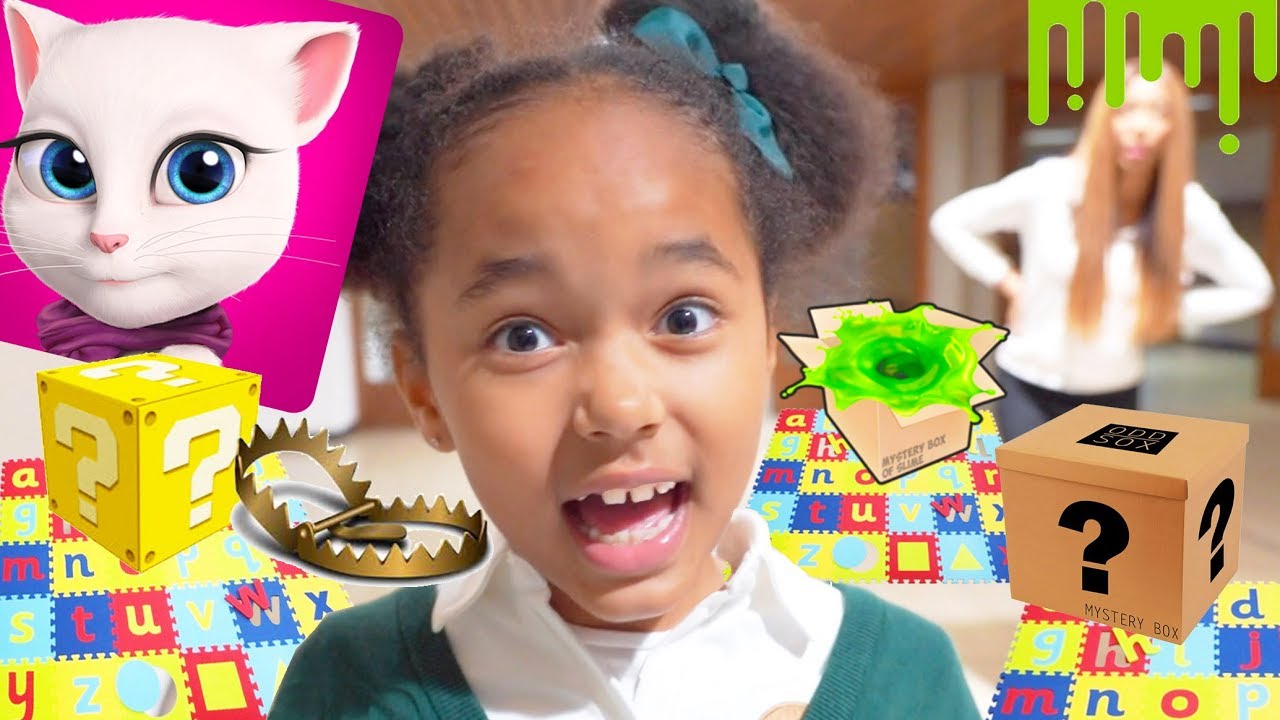 Talking ANGELA Challenge : Ne JAMAIS SAUTER dans la MAUVAISE CASE !! - Giant BOARD GAME