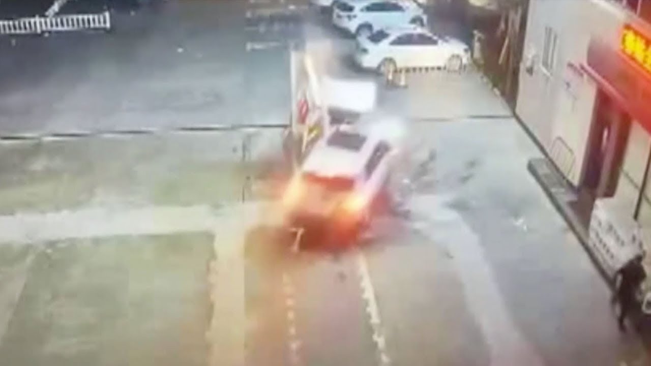 Car crashes in gas station after driver mistakes accelerator for brake