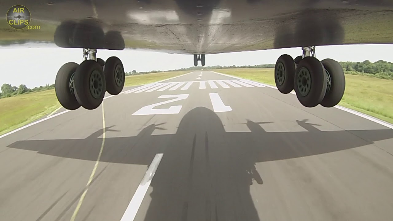 HEAVY Antonov 12 Takeoff using full runway length, OUTBOARD CAM!!! [AirClips]