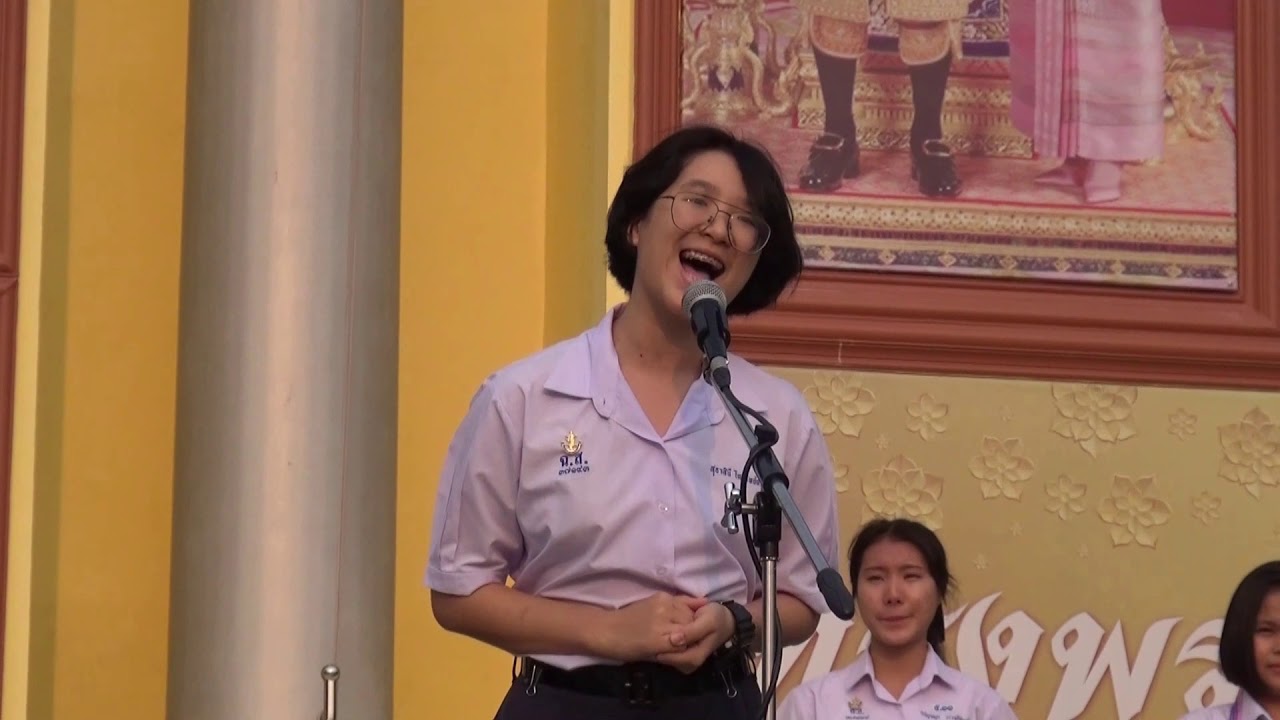 ผู้สมัครประธานสภานักเรียนโรงเรียนสตรีชื่อดังเปิดตัวหาเสียง