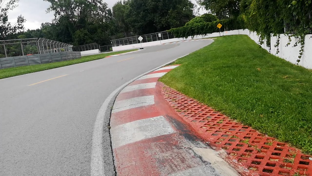 Cycling the F1 Circuit in Montreal - Circuit Gilles-Villeneuve